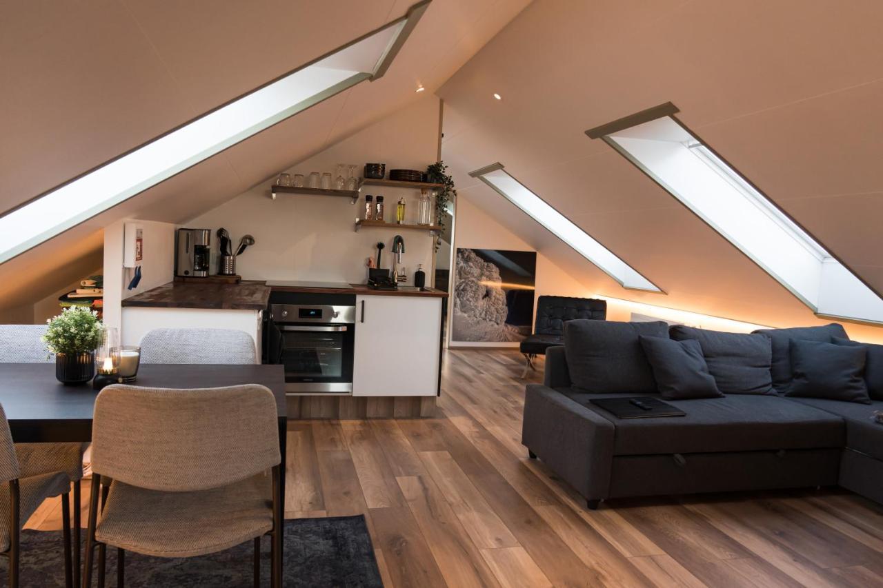 Scenic Penthouse - Ocean View & Skylight Windows Daire Siglufjordur Dış mekan fotoğraf