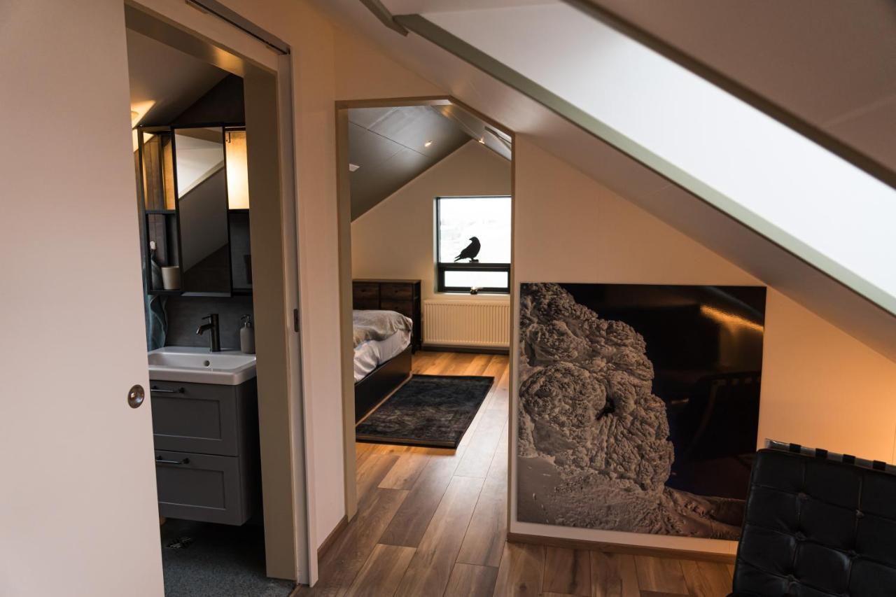 Scenic Penthouse - Ocean View & Skylight Windows Daire Siglufjordur Dış mekan fotoğraf